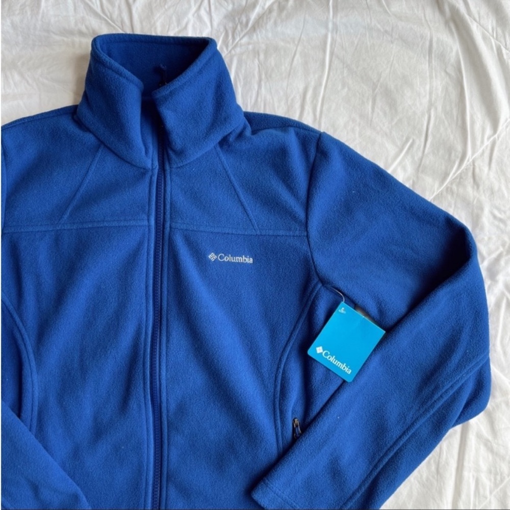 •NWT